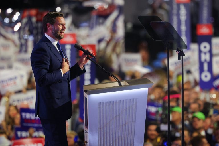 2024-07-18t025352z-1888479023-hp1ek7i081ohr-rtrmadp-3-usa-election-republicans-convention.jpg