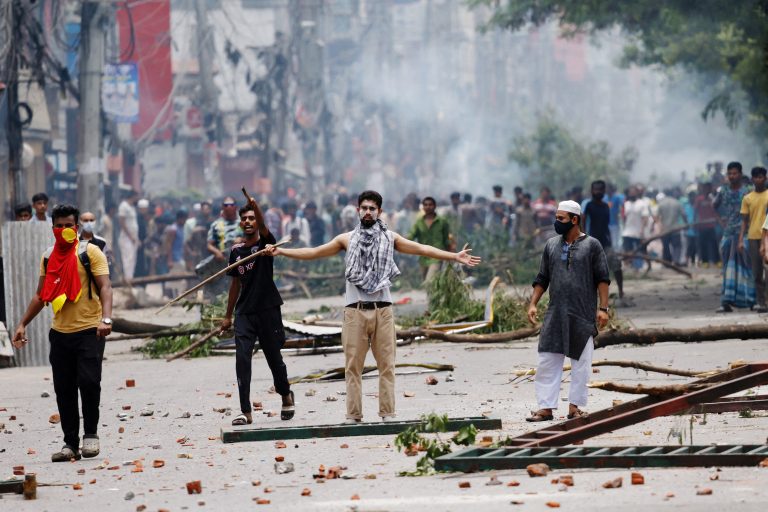 2024-07-19t135736z-1858667889-rc26y8aoeq1g-rtrmadp-3-bangladesh-protests.jpg