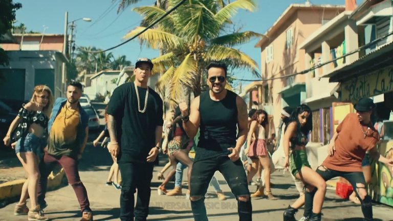 despacito.01-frame-2452.jpeg