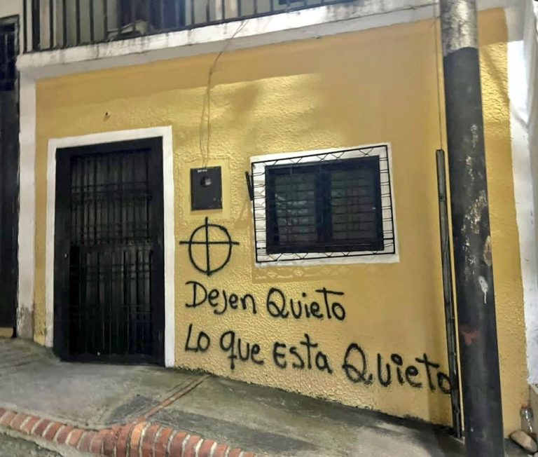 gtf-p4xxsaajjtk.jpg