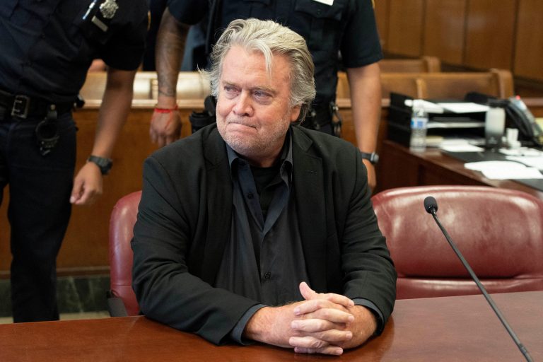 2022-10-17t153039z-1-lynxmpei9g0mn-rtroptp-4-usa-bannon.jpg