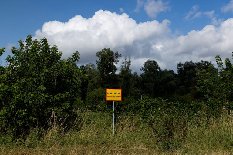 2023-08-01t204926z-1826090676-rc2472avdrnb-rtrmadp-3-ukraine-crisis-belarus-poland.jpg