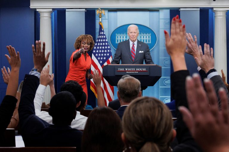 2024-10-04t183505z-344201745-rc2udaac03sc-rtrmadp-3-usa-biden.jpg