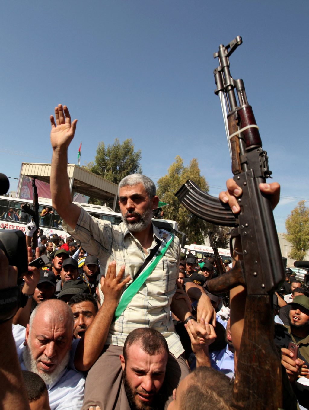 2024-10-17t150143z-1478432979-rc20pu7hhtkz-rtrmadp-3-israel-palestinians-sinwar.jpg