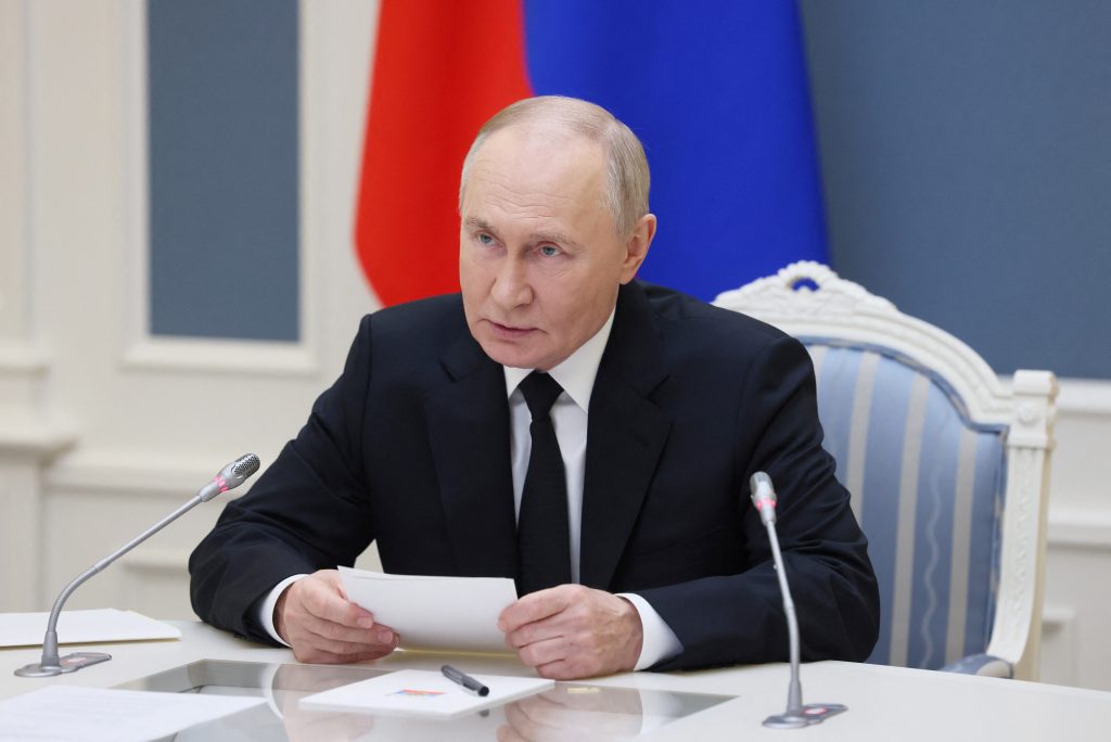 2024-10-29t135256z-253722784-rc2duaad7g3m-rtrmadp-3-ukraine-crisis-putin-nuclear.jpg