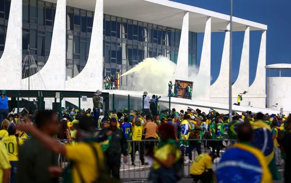 manifestacao-mcamgo-abr-080120231818-13.webp