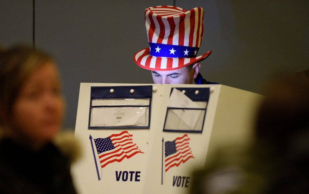 2016-11-08t201801z_1167978161_s1aeulsdufaa_rtrmadp_3_usa-election.jpg