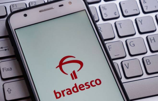 Bancos têm instabilidade após apagão cibernético