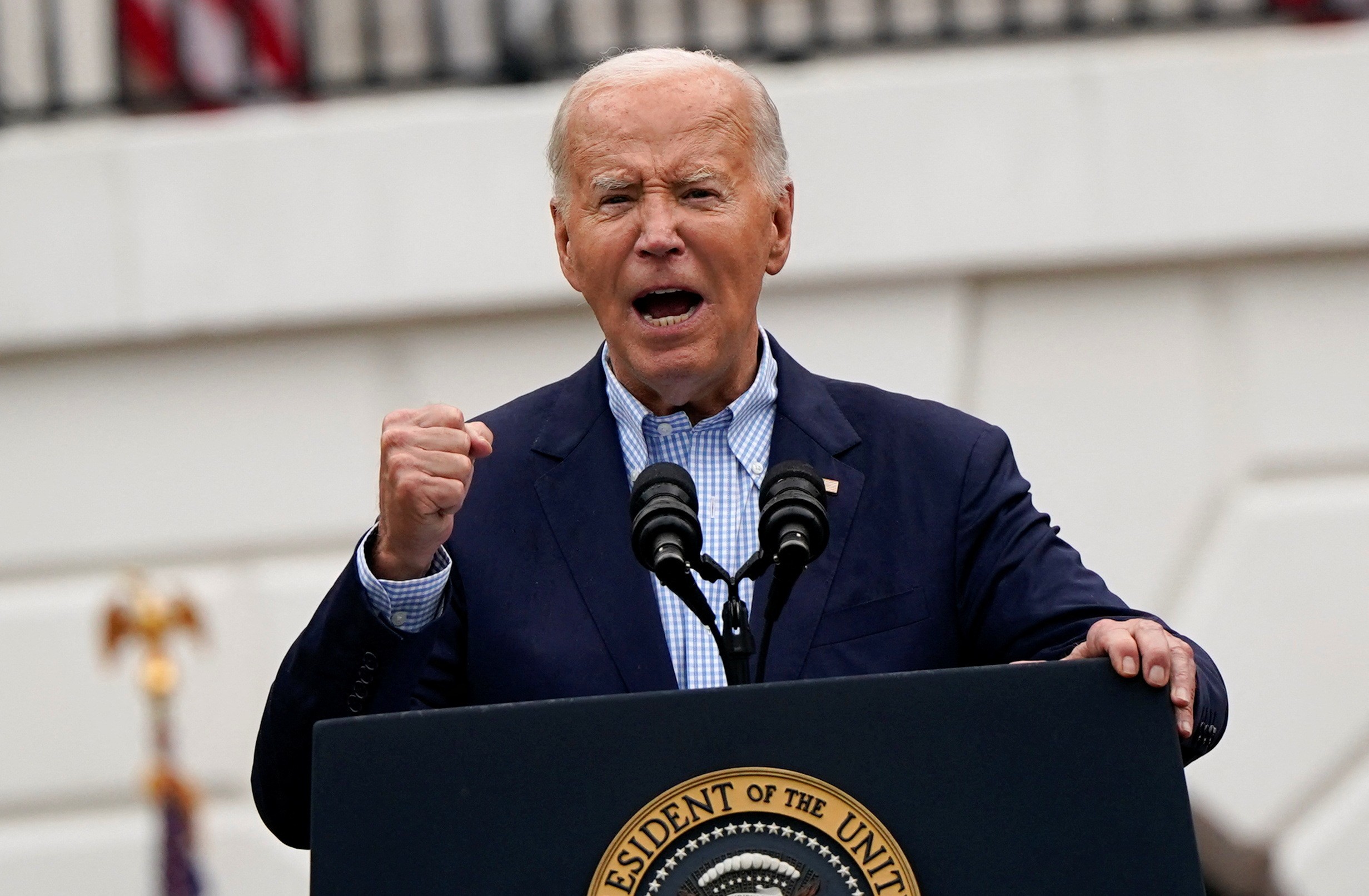 Horas antes de exibição de entrevista ‘decisiva’, Biden diz: ‘Sou o candidato do partido democrata e vou continuar na disputa’