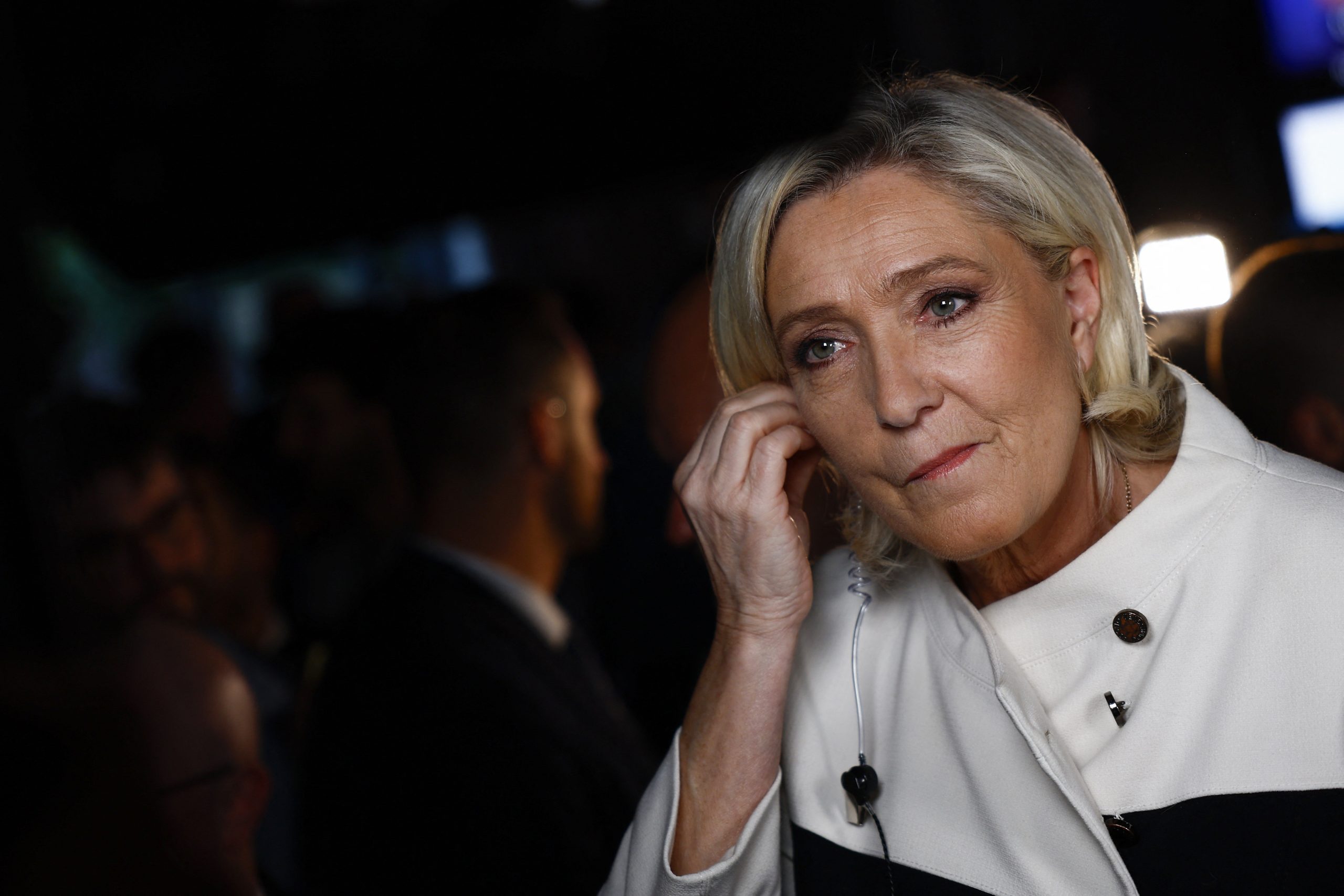 Nossa vitória foi apenas adiada, diz Marine Le Pen, após boca de urna indicar partido de extrema direita em 3º lugar na França