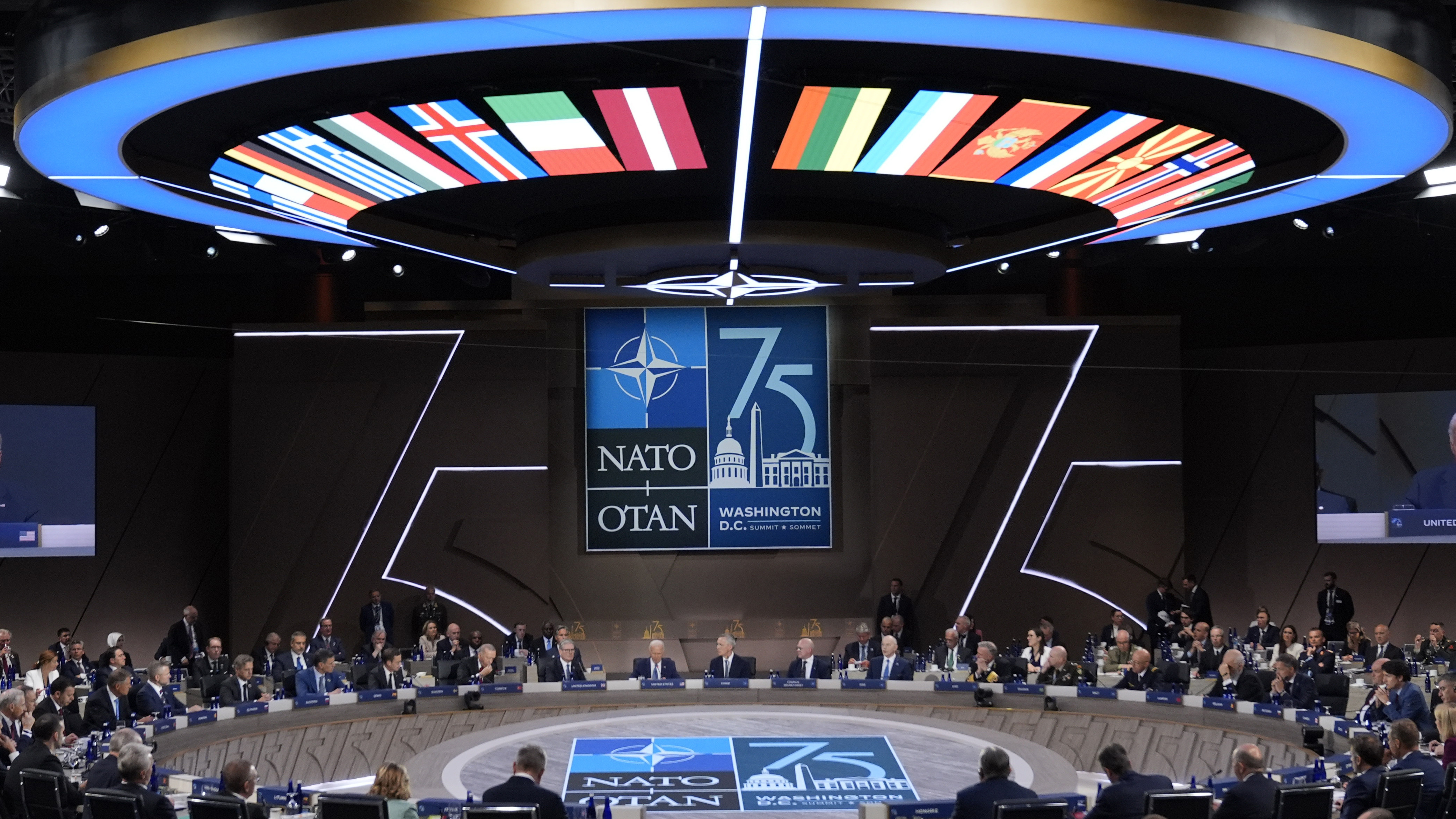 Otan acusa China de abastecer Rússia em ataques contra a Ucrânia