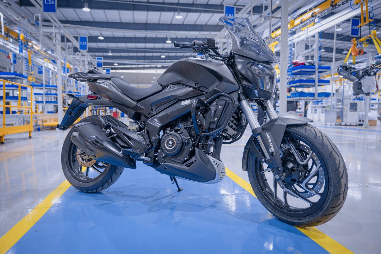 Conheça a Bajaj, gigante indiana que vai produzir 20 mil motos por ano no Brasil