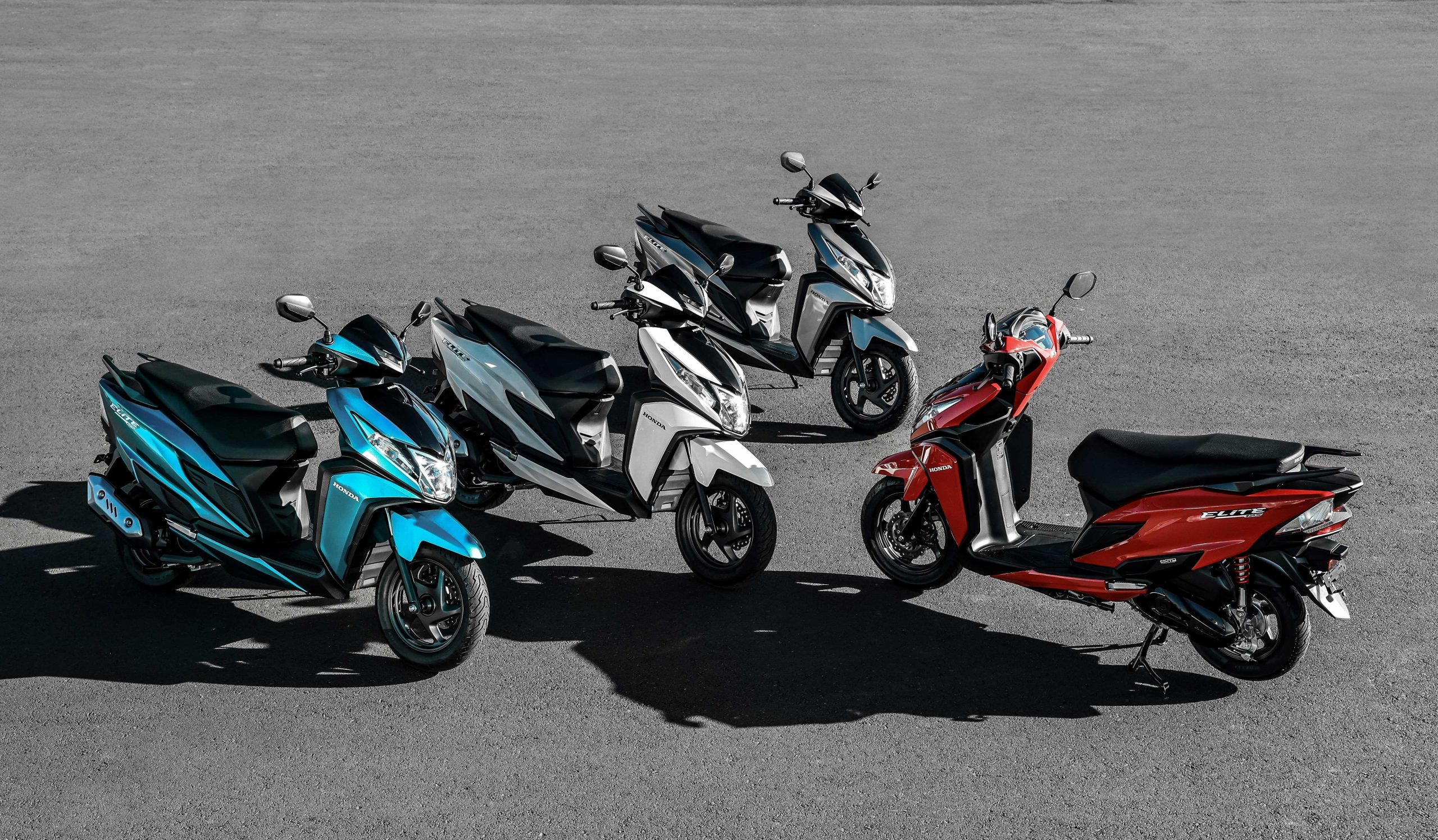 Mercado de ‘scooters’ cresce, e Honda Elite 125 quer manter a liderança entre as mais baratas