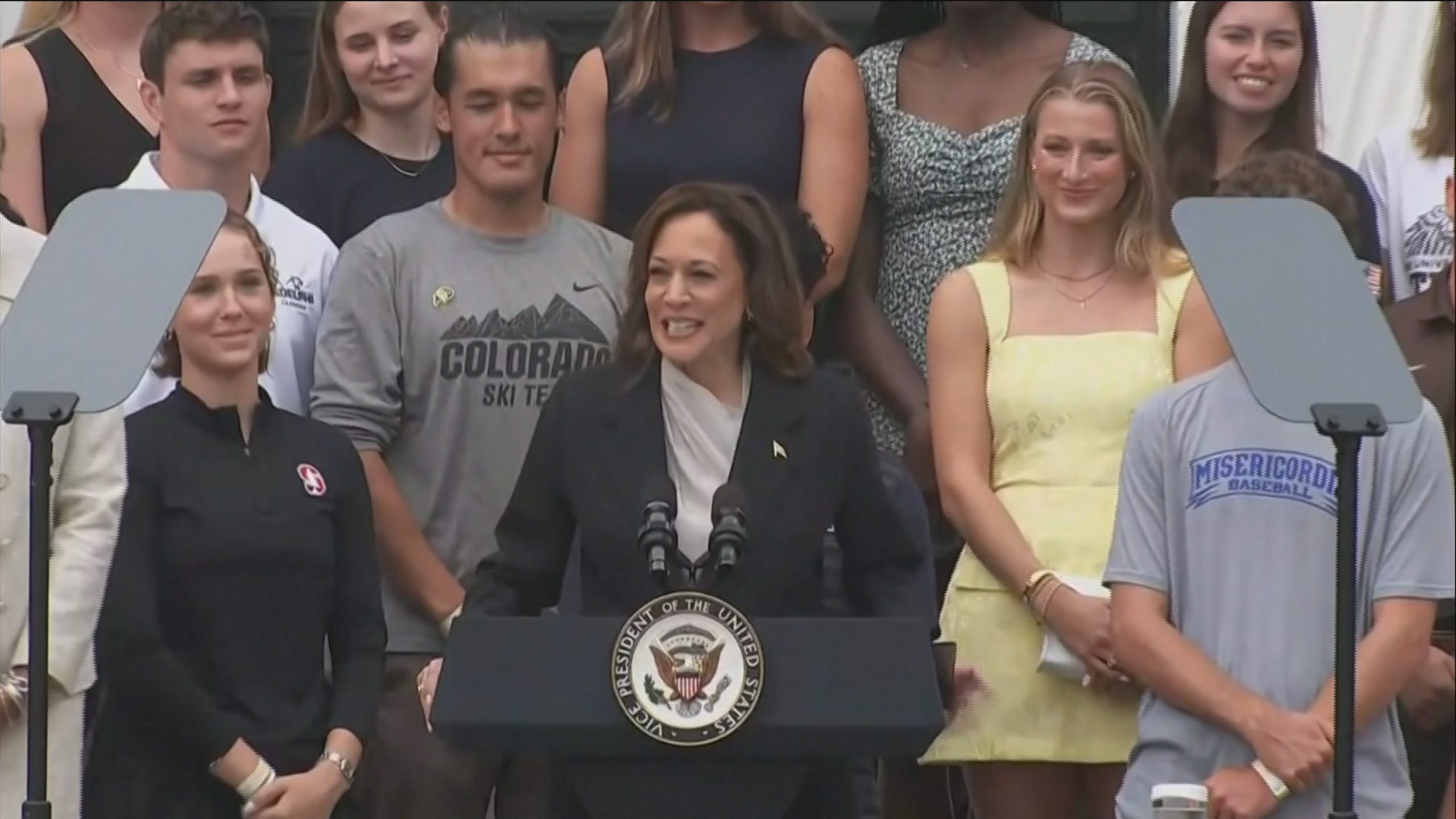 Legado de Biden é incomparável, diz Kamala em primeira fala após ser indicada pelo presidente para candidatura democrata nos EUA