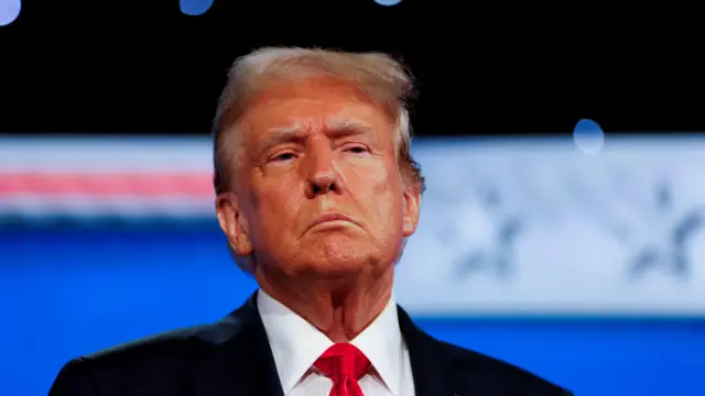 Após pedir que Biden desista de concorrer, ‘The New York Times’ chama Trump de ‘perigoso’ e ‘escolha aterrorizante’
