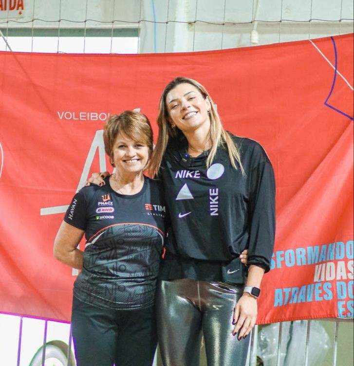 Fundadora de projeto social que descobriu Rosamaria relembra início da atleta no vôlei aos 8 anos: ‘Intensa e disciplinada’