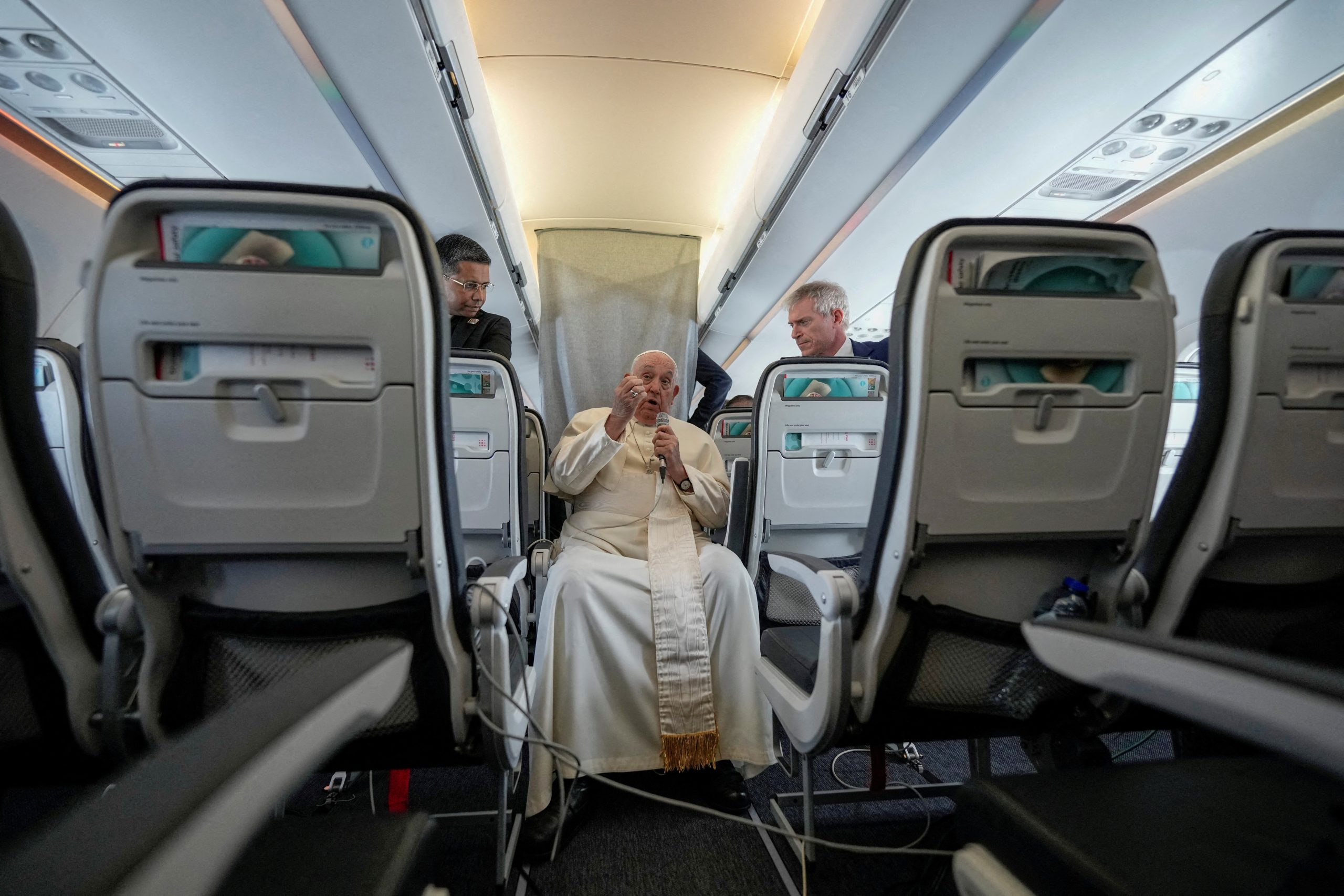 Papa Francisco critica ataques de Israel no Líbano: ‘Vão além da moralidade’
