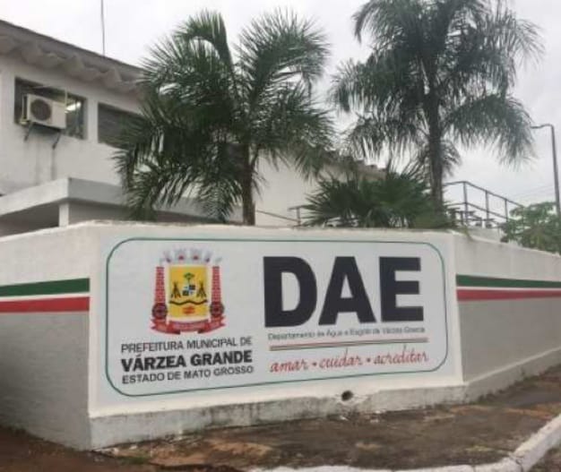 Prefeitura de Várzea Grande nomeia novo interventor do DAE em ação que reforça compromisso com transparência e boa gestão pública!