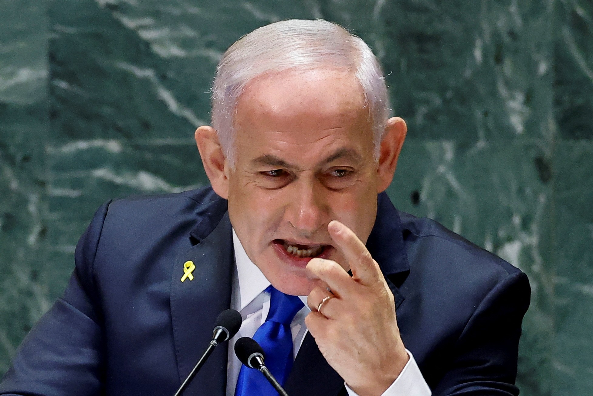 Netanyahu diz que Irã cometeu ‘grande erro’ e irá pagar por ataque; governo iraniano faz nova ameaça