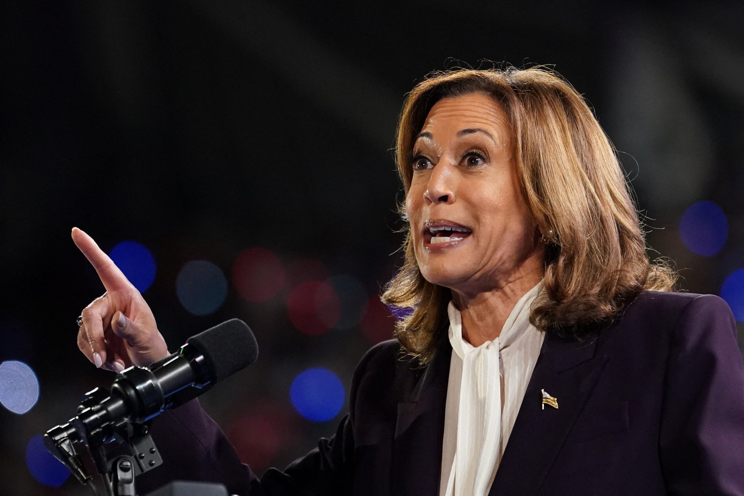 Beyoncé participa de comício de Kamala Harris no Texas