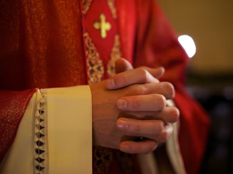 Chefe jesuíta diz que padre abusou sexualmente de 8 irmãos e foi acobertado por superior na Colômbia